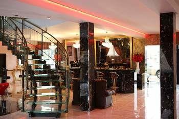 Hotel Kotva Bratislava Bagian luar foto